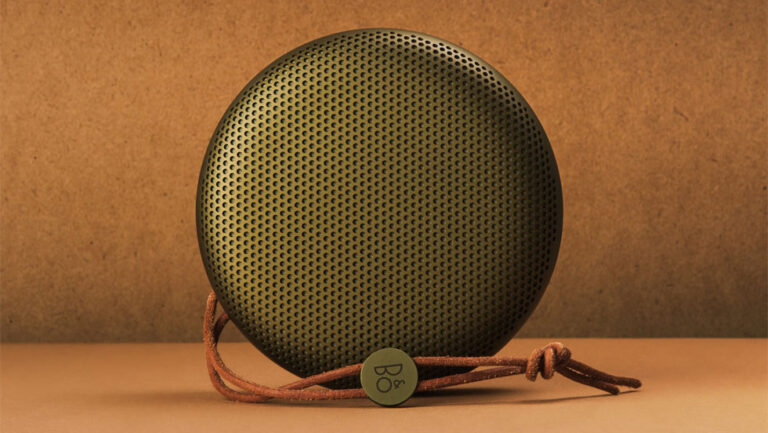 Size-Defying Compact Speaker